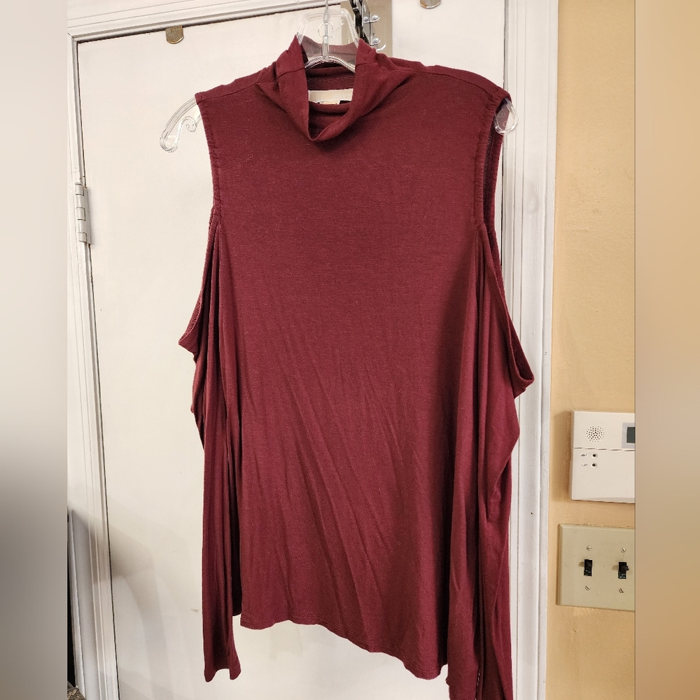 Michael Kors dark chocolate Cold-Shoulder top.